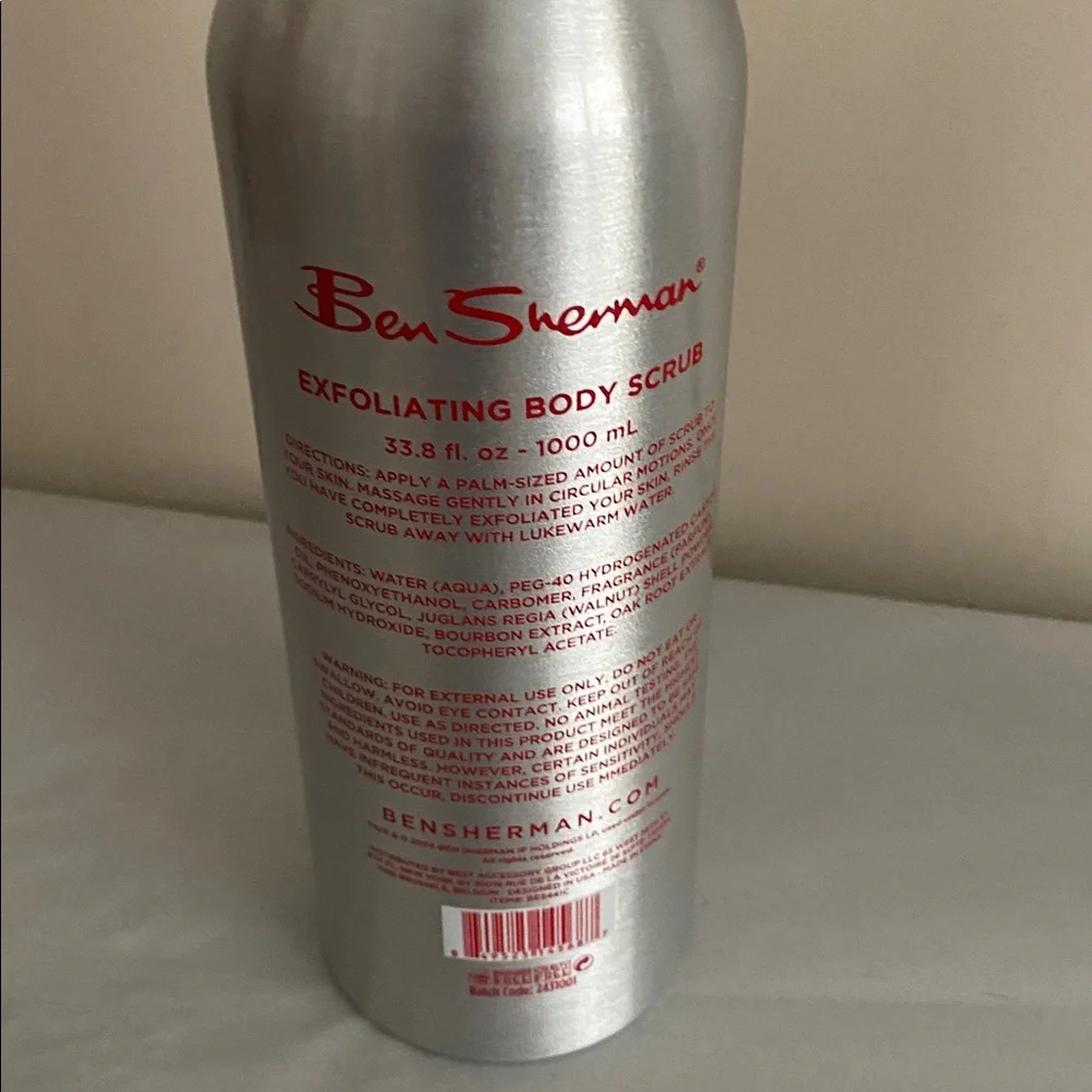 Ben Sherman Exfoliating Body Scrub - Bourbon & Oak 33.8 fl Oz metal tin pump New